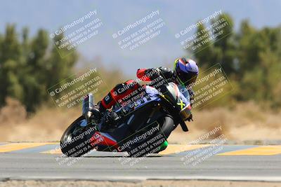 media/Apr-09-2023-SoCal Trackdays (Sun) [[333f347954]]/Turn 7 (1135am)/